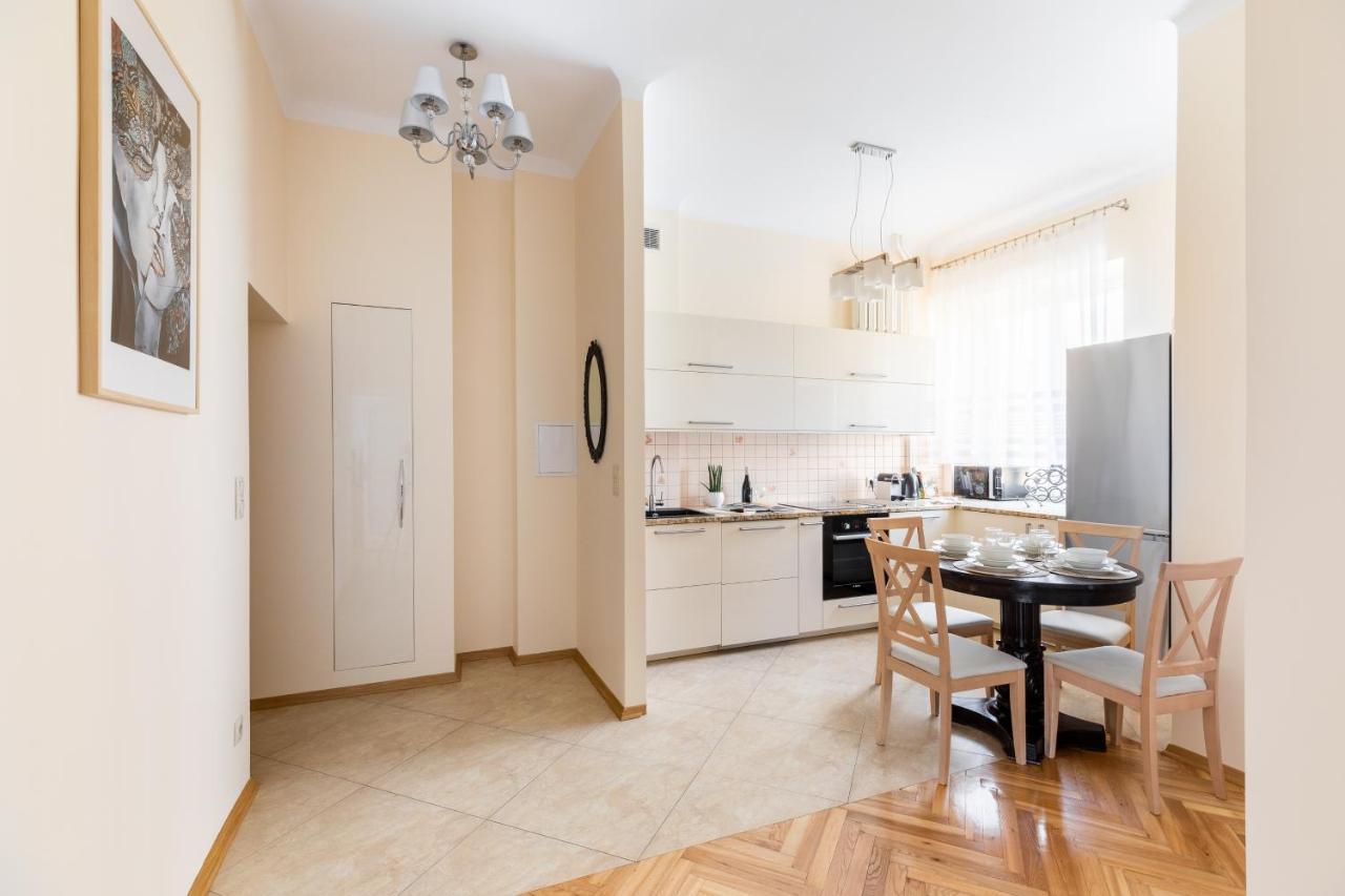 P&O Serviced Apartments Plac Konstytucji Warsawa Bagian luar foto