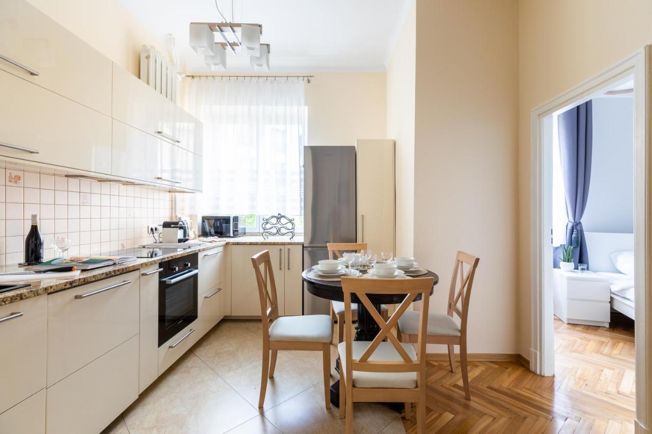 P&O Serviced Apartments Plac Konstytucji Warsawa Bagian luar foto
