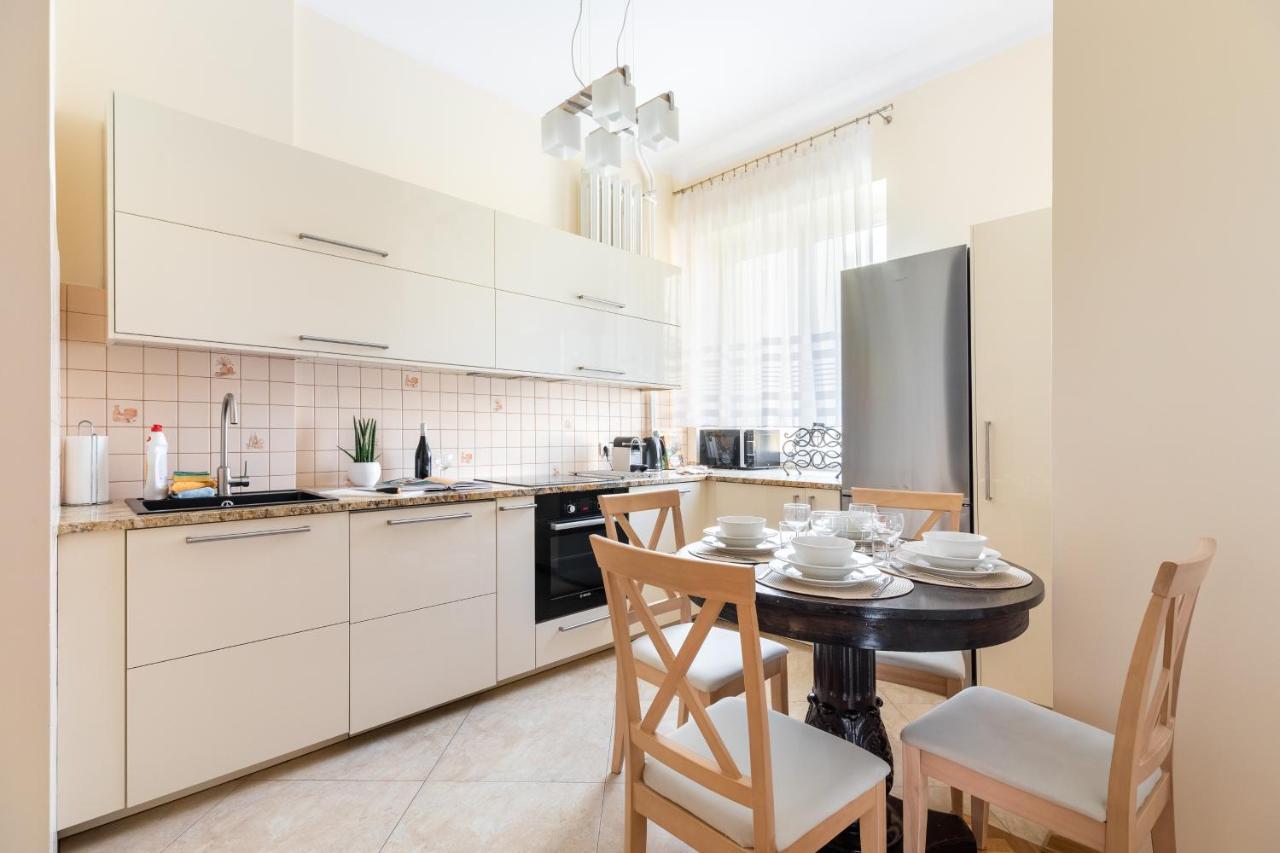 P&O Serviced Apartments Plac Konstytucji Warsawa Bagian luar foto